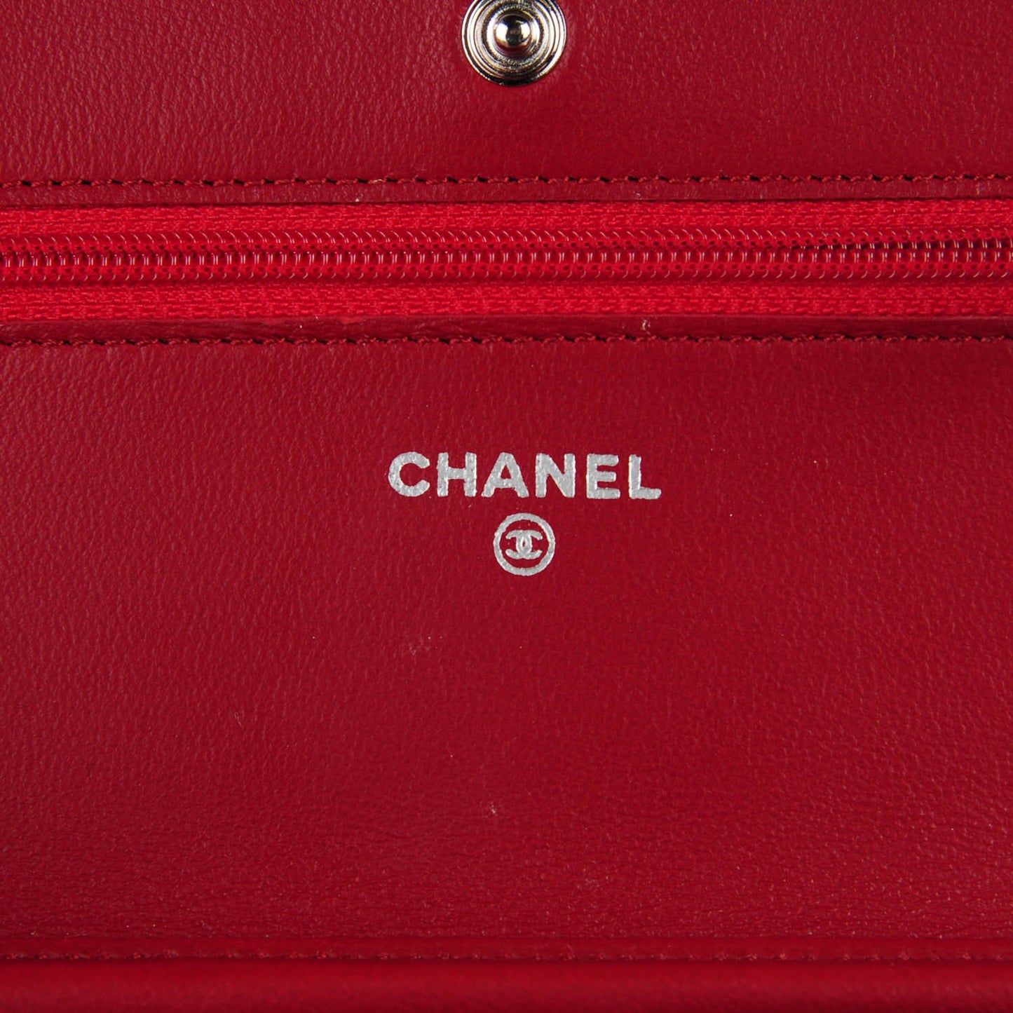 Lambskin Quilted Wallet On Chain WOC Red