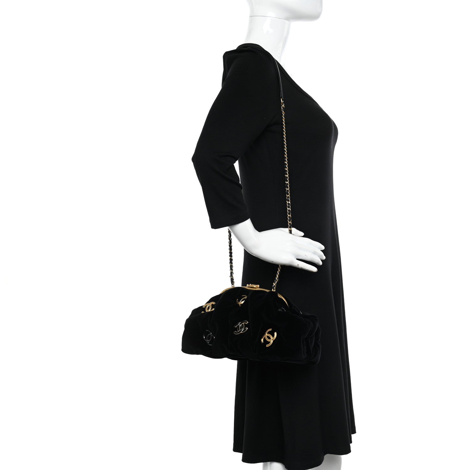 Chanel Velvet Enamel CC Kiss Lock Clutch Black 3 of 11