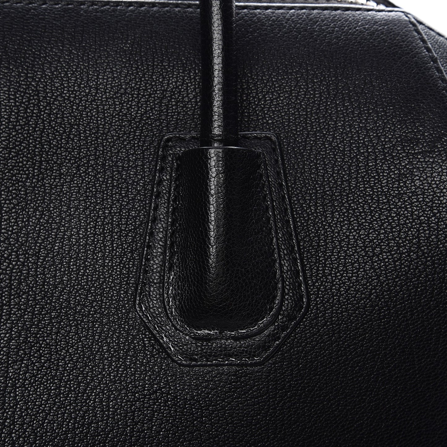 Sugar Goatskin Medium Antigona Black