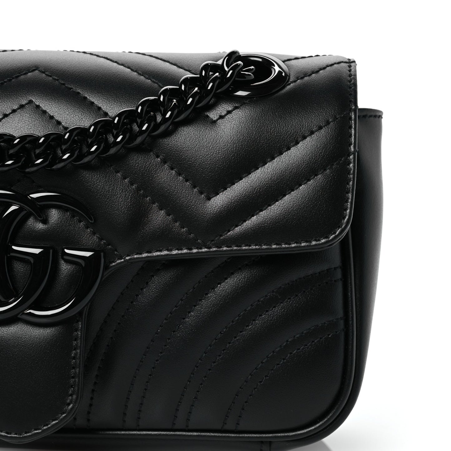 Calfskin Matelasse Monochrome Mini GG Marmont Shoulder Bag Black