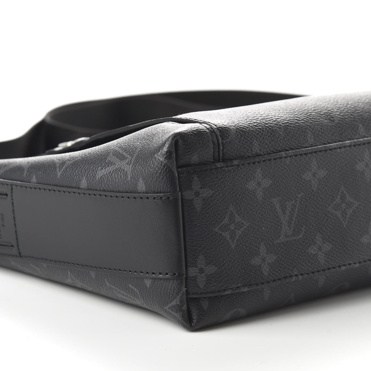 Monogram Eclipse Odyssey Messenger PM