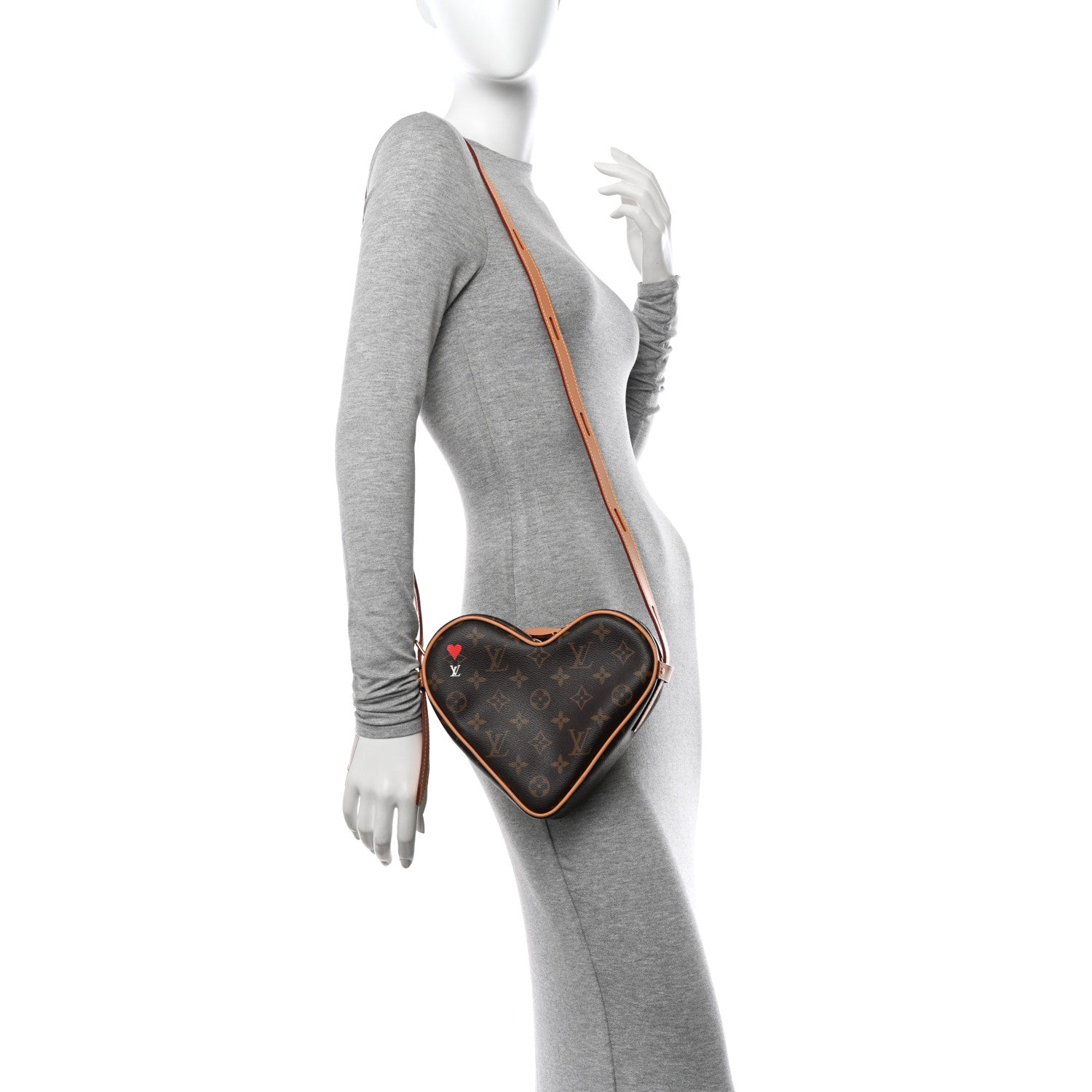 Louis Vuitton Monogram Game On Coeur 2 of 10