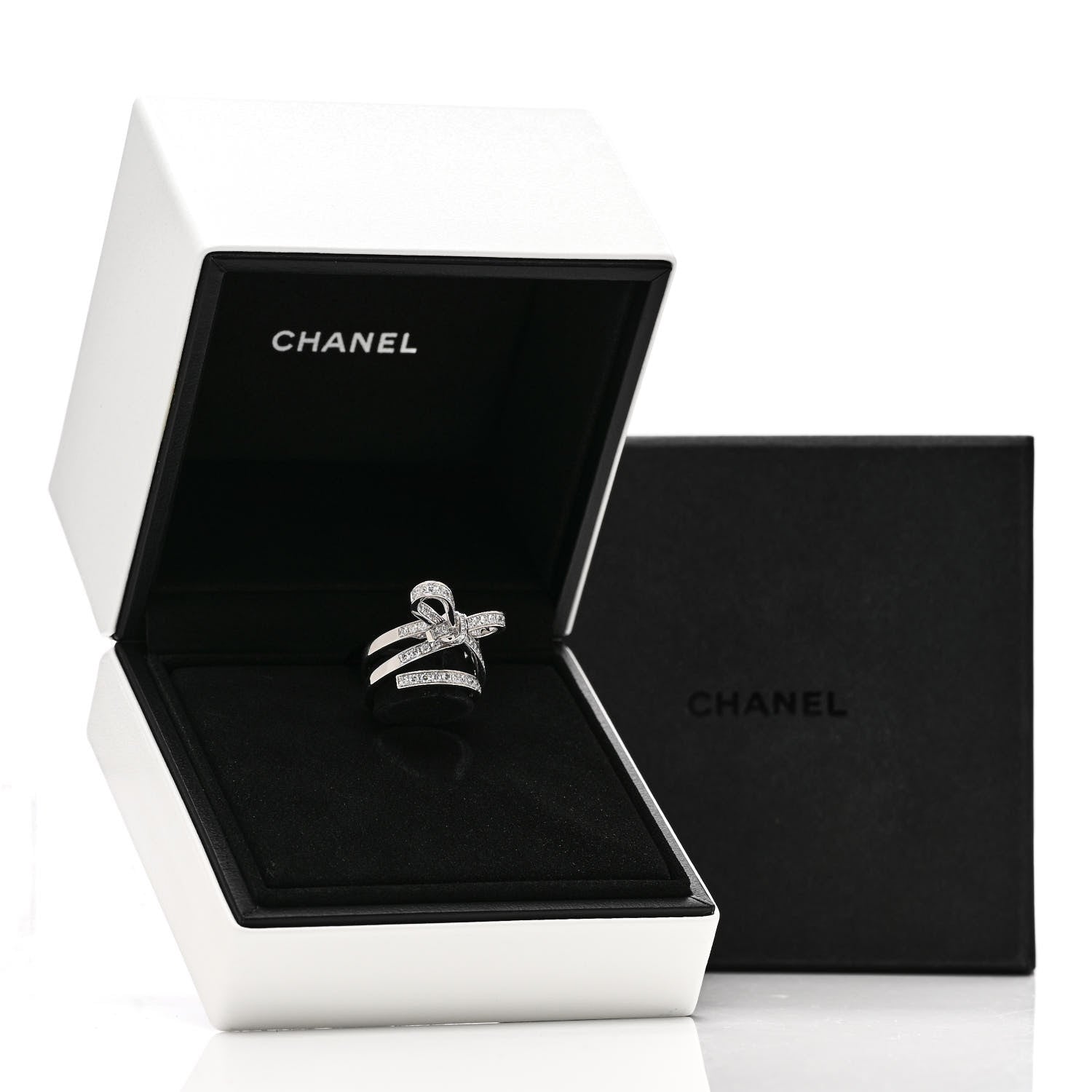 Chanel 18K White Gold Diamond Ruban Split Ring 49 5 5 of 5