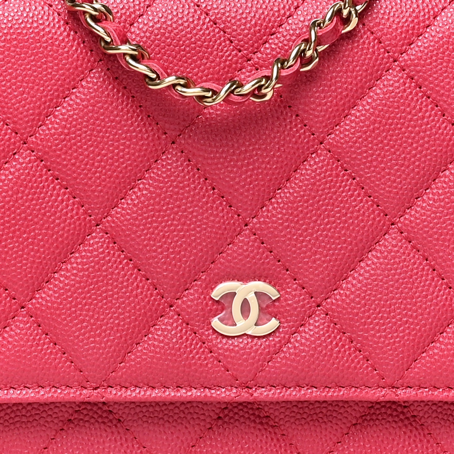 Caviar Quilted Wallet On Chain WOC Dark Pink