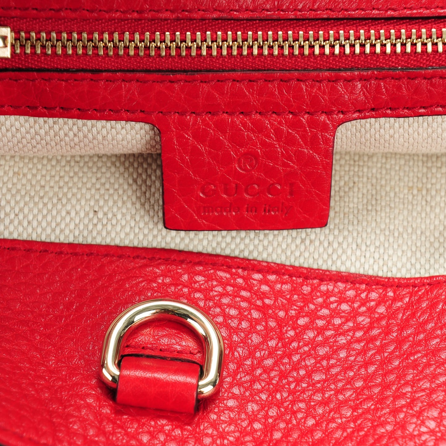 Pebbled Calfskin Medium Soho Chain Shoulder Bag Red