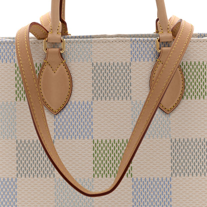 Louis Vuitton Damier Giant Onthego MM Pistachio 7 of 9