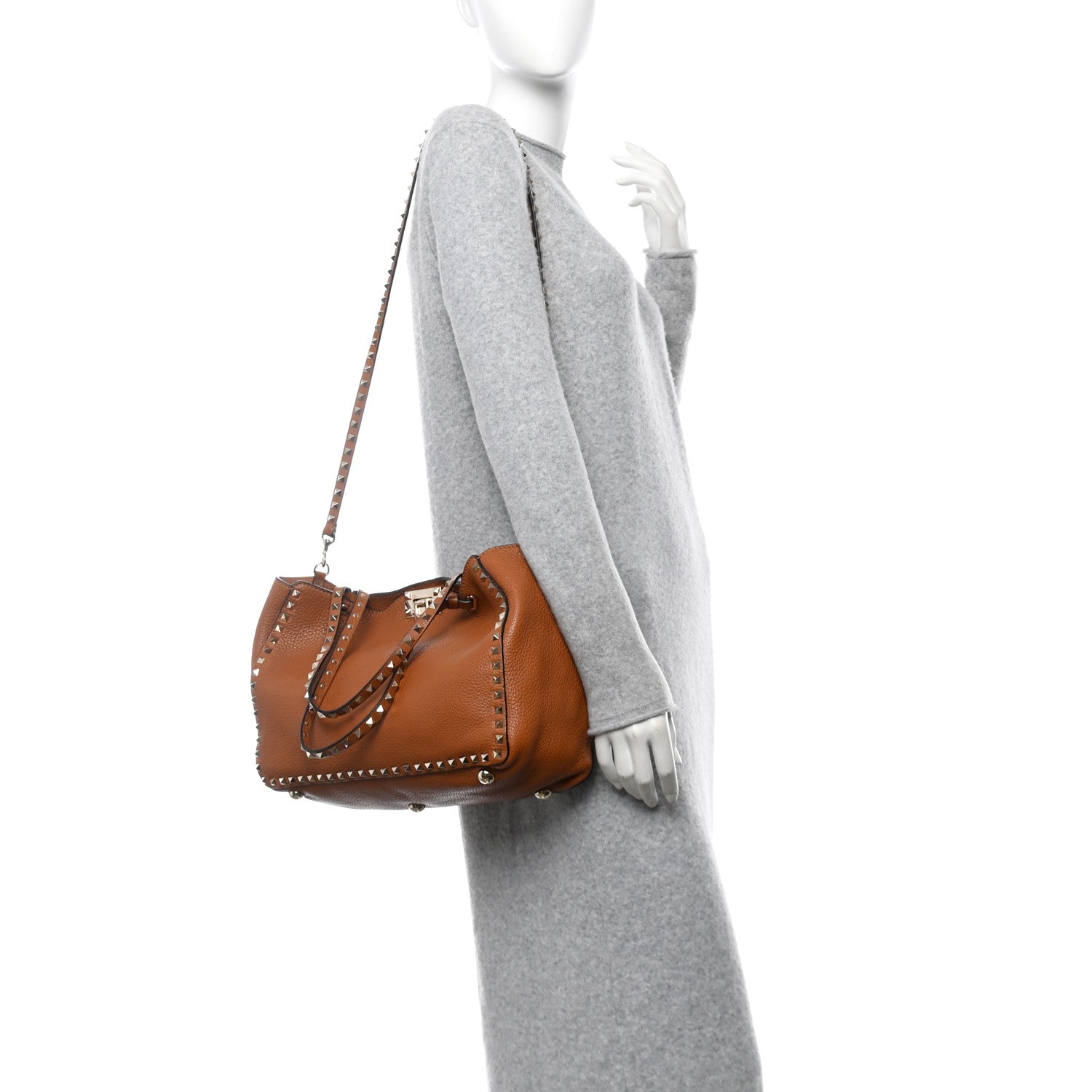Valentino Garavani Pebbled Calfskin Medium Rockstud Tote Light Cuir 2 of 9