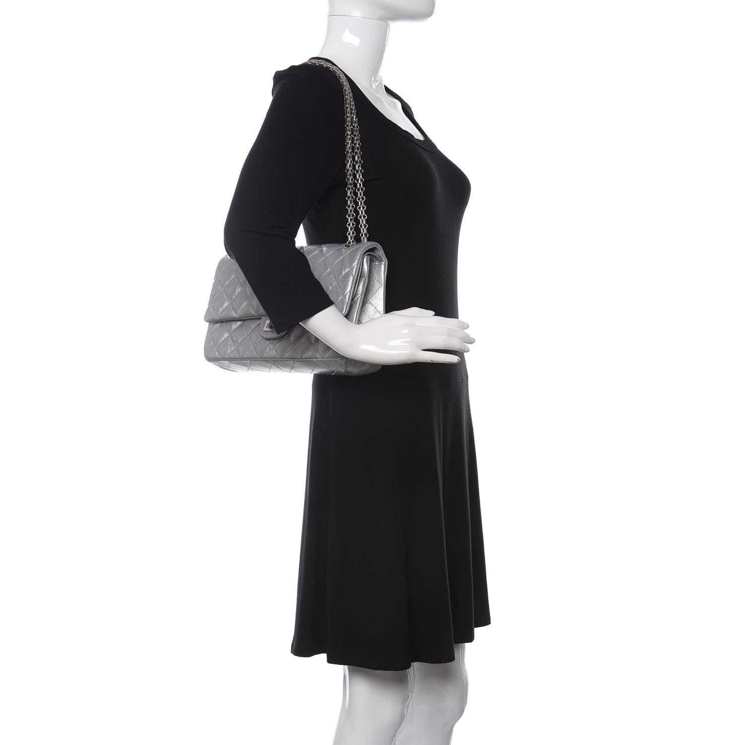 Chanel Metallic Aged Calfskin 2.55 Reissue 225 Flap Silver 2 of 10