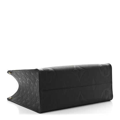 Louis Vuitton Empreinte Monogram Giant OnTheGo MM Black 4 of 10