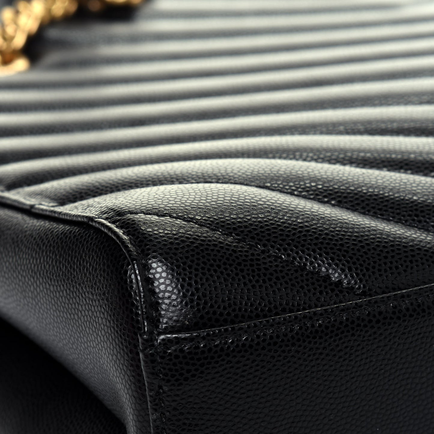 Grain De Poudre Matelasse Chevron Medium Tribeca Shopping Bag Black
