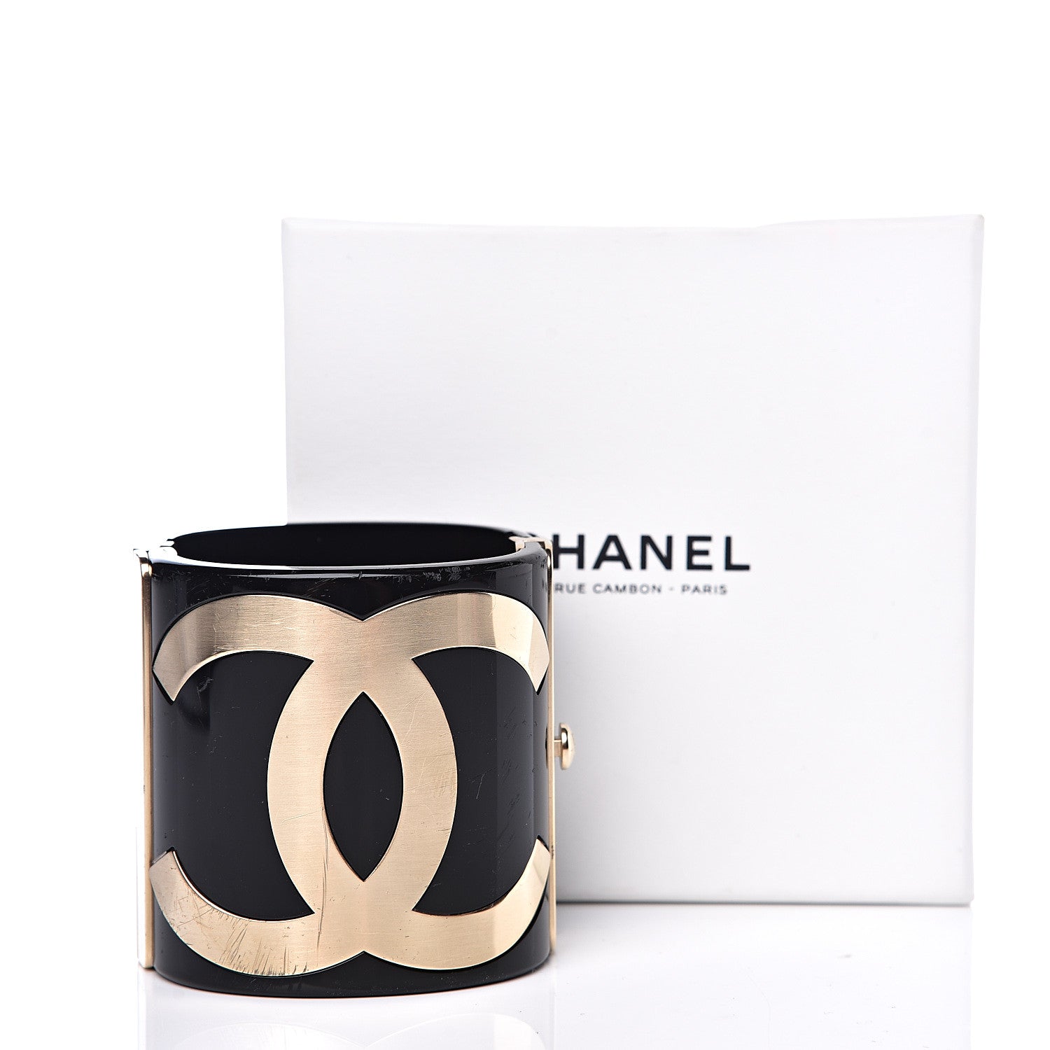 Chanel Resin CC Cuff Black Gold 6 of 6