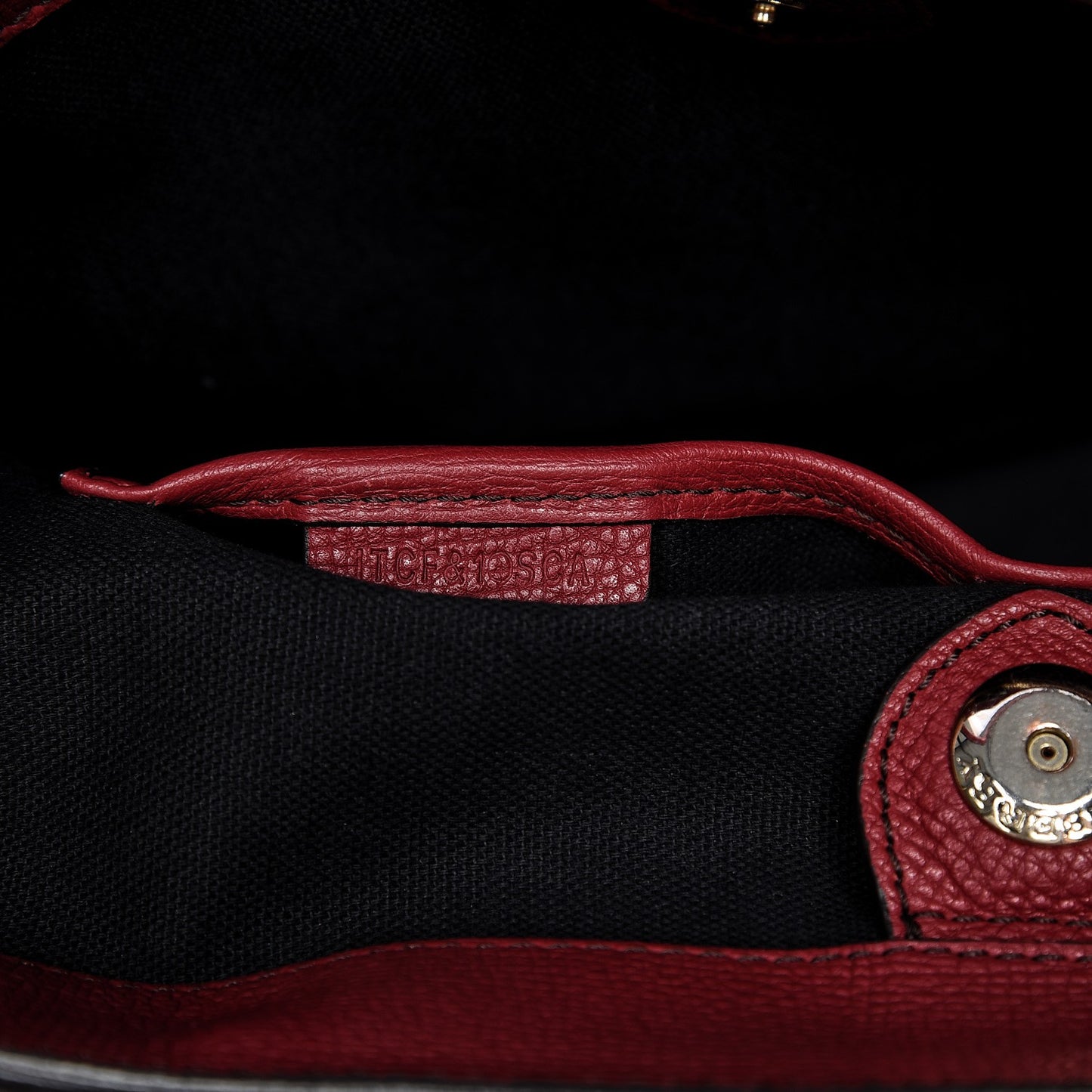 Derby Calfskin House Check Medium Banner Tote Russet Red