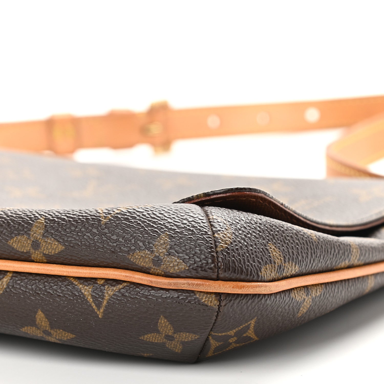Louis Vuitton Monogram Musette Tango 9 of 9