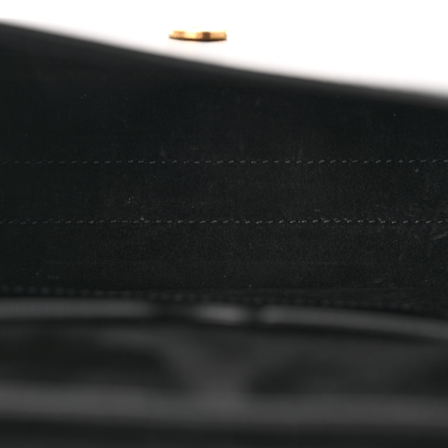 Box Calfskin Medium Bobby Flap Black