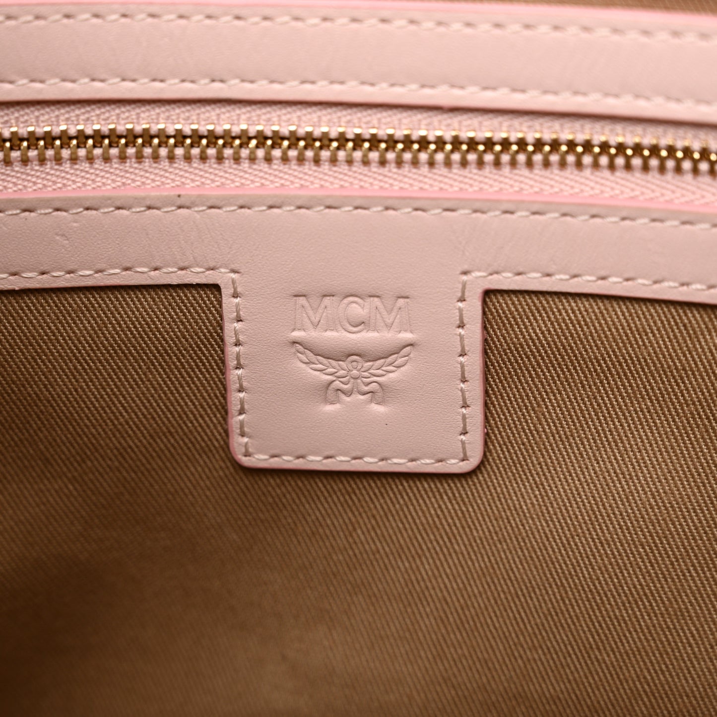 Visetos Medium Aren Hobo Powder Pink