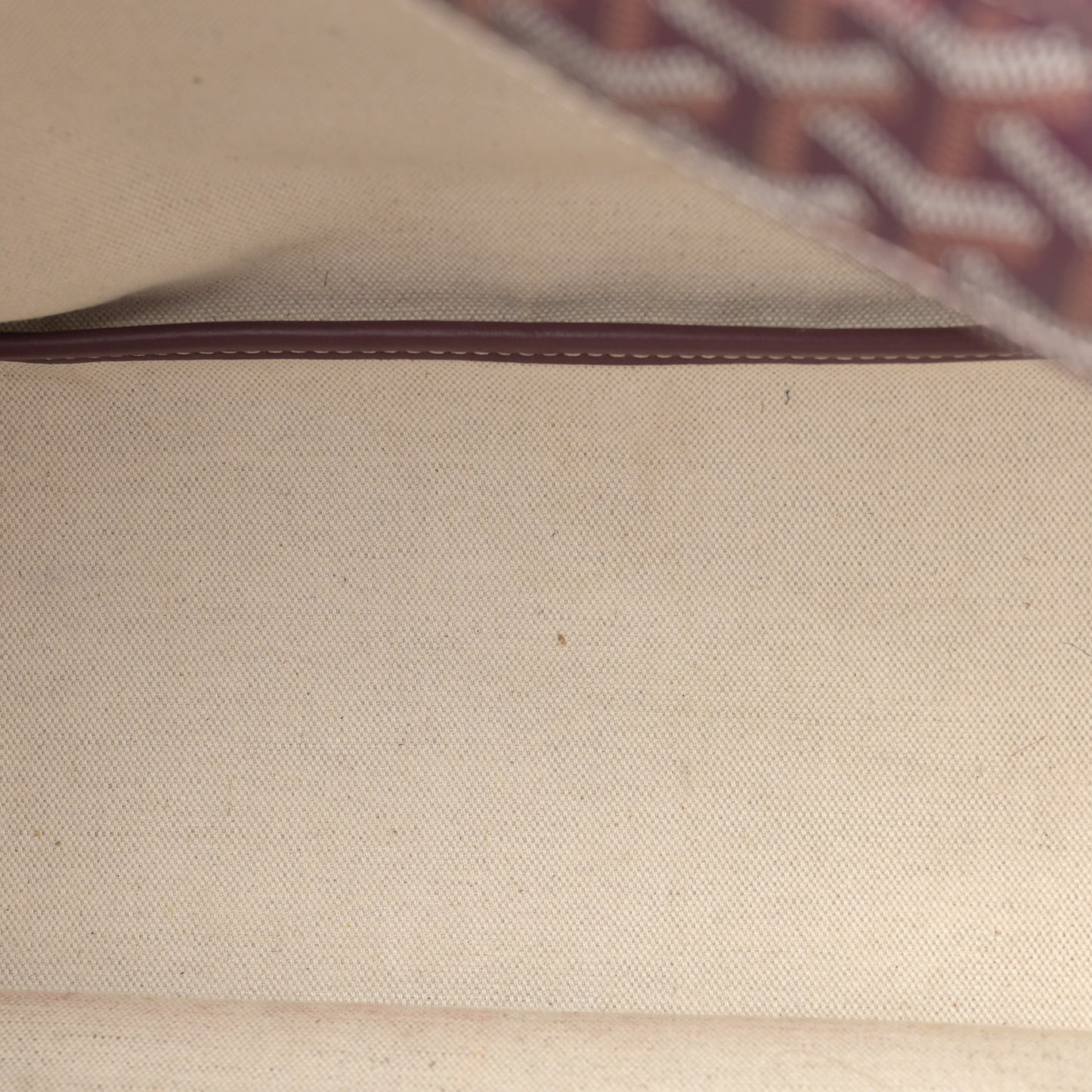 Goyardine Artois PM Burgundy