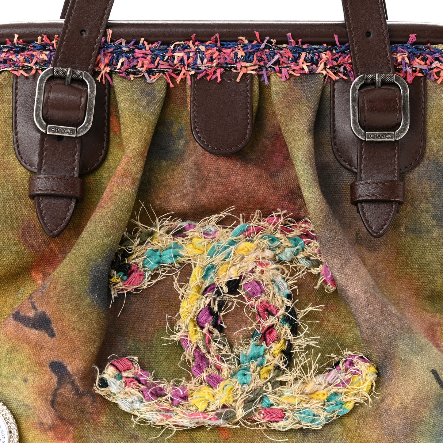 Washed Toile Graffiti On The Pavements Bowler Khaki Multicolor