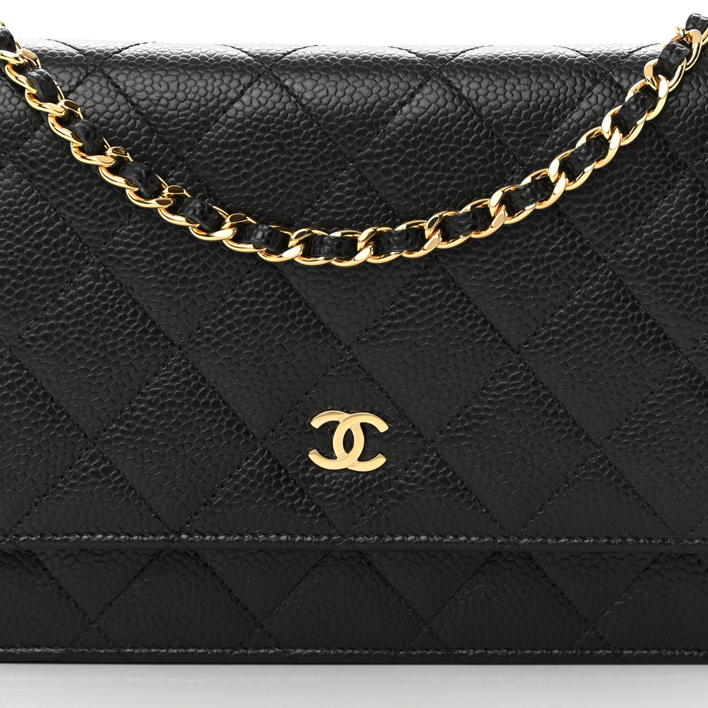 Caviar Quilted Wallet on Chain WOC Black