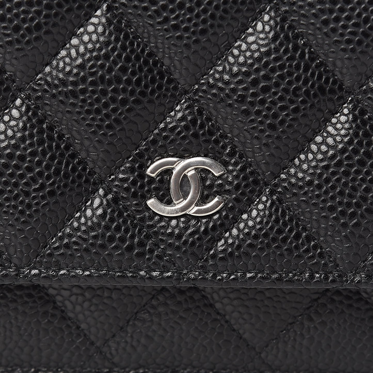 Caviar Quilted Wallet On Chain WOC Black
