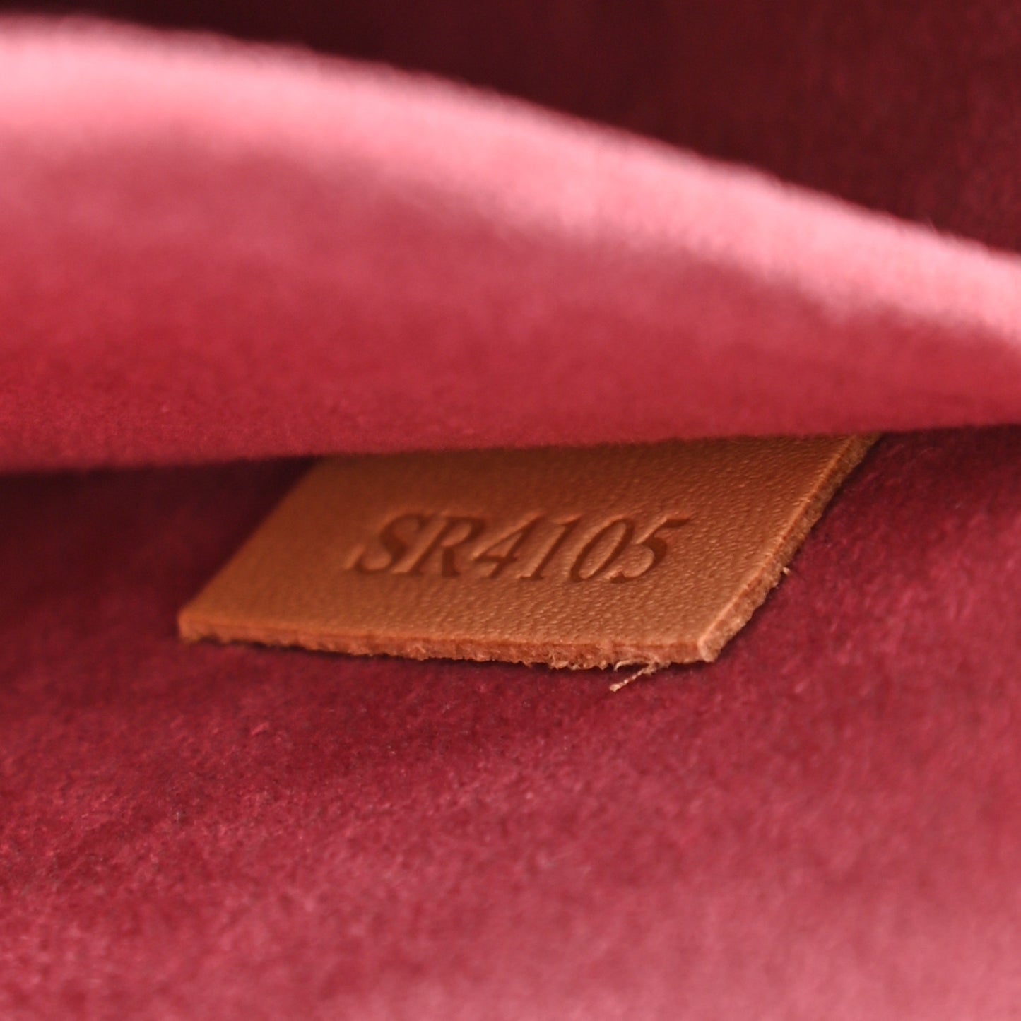 Epi Twist Shoulder Bag MM Coquelicot