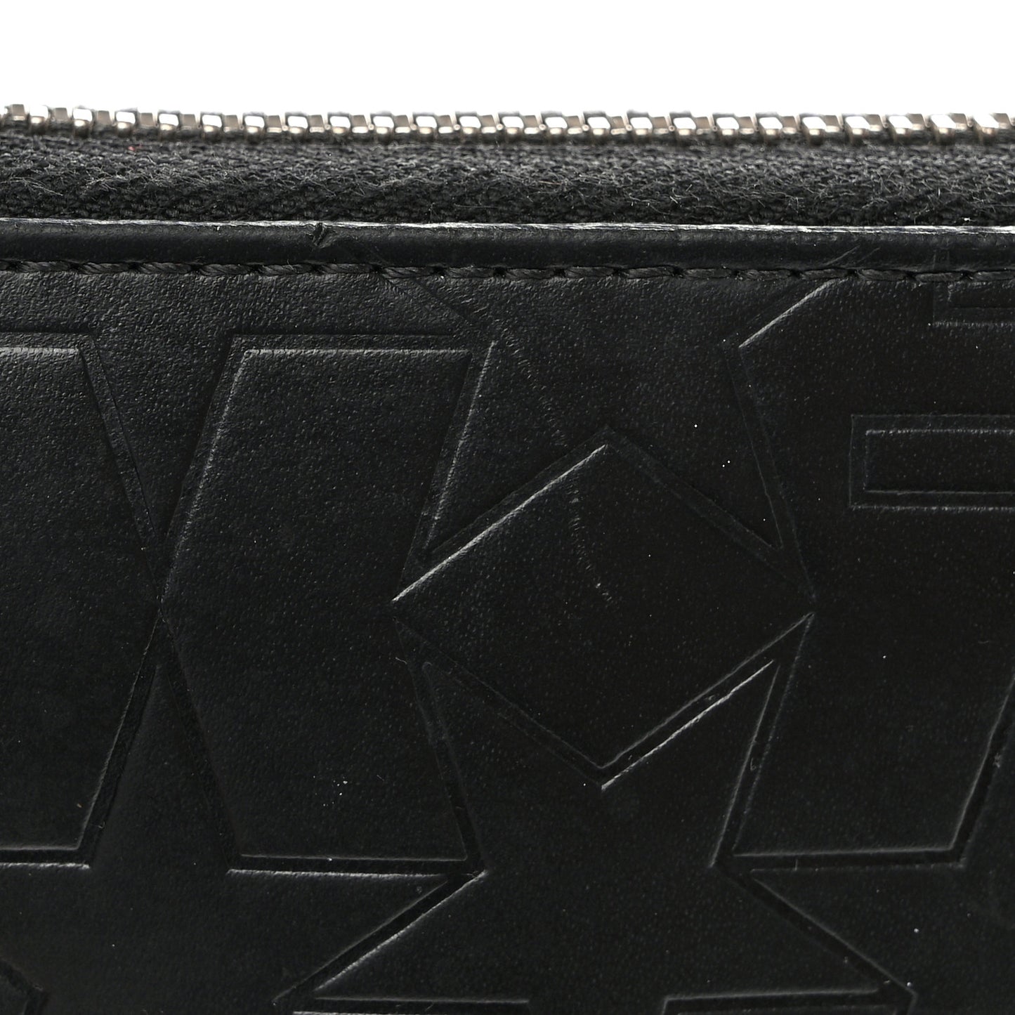 Calfskin Logo Star Embossed Zip Around Wallet Black