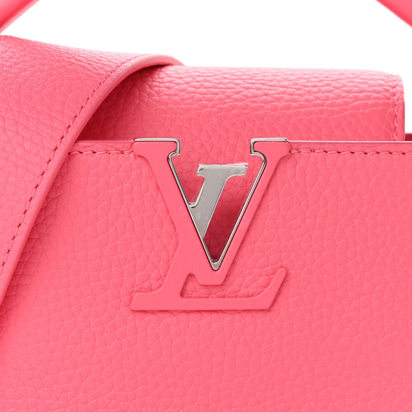 Taurillon Capucines Mini Fluo Pink