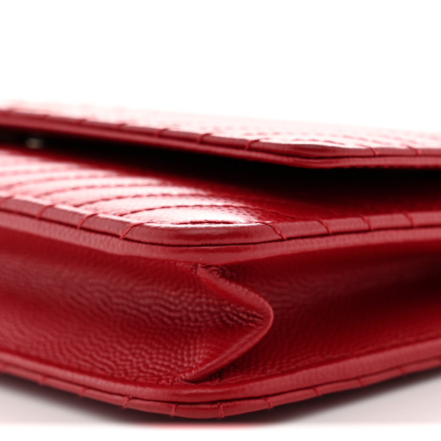 Caviar Chevron Quilted Wallet On Chain WOC Dark Red