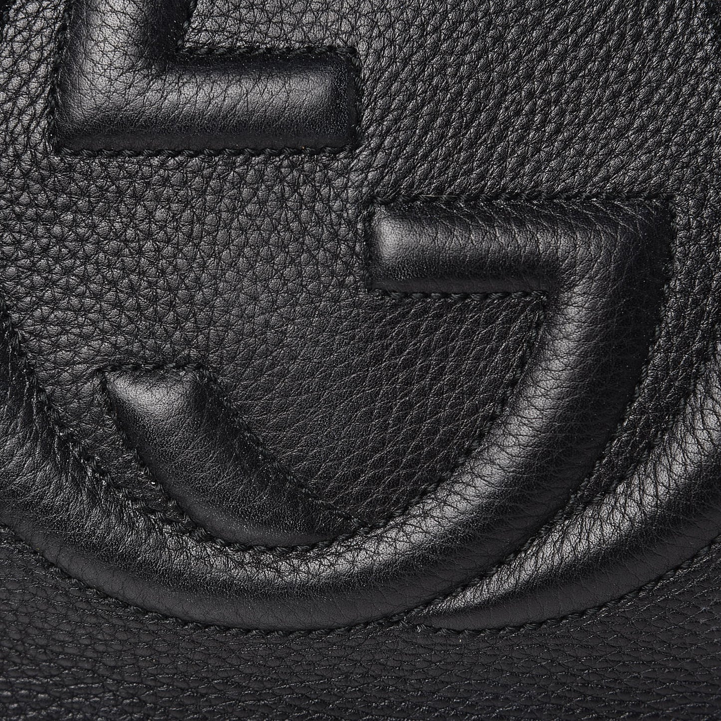 Pebbled Calfskin Medium Soho Chain Shoulder Bag Black