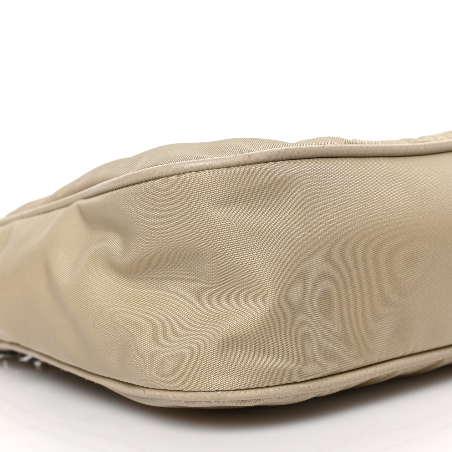 Re-Nylon Saffiano Re-Edition 2005 Shoulder Bag Deserto