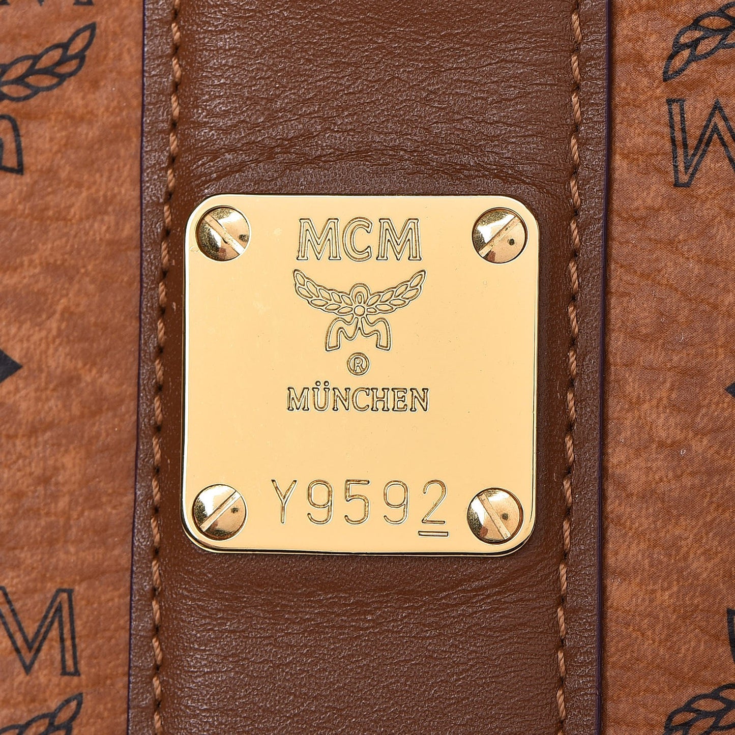 Visetos Medium Liz Reversible Shopper Tote Cognac