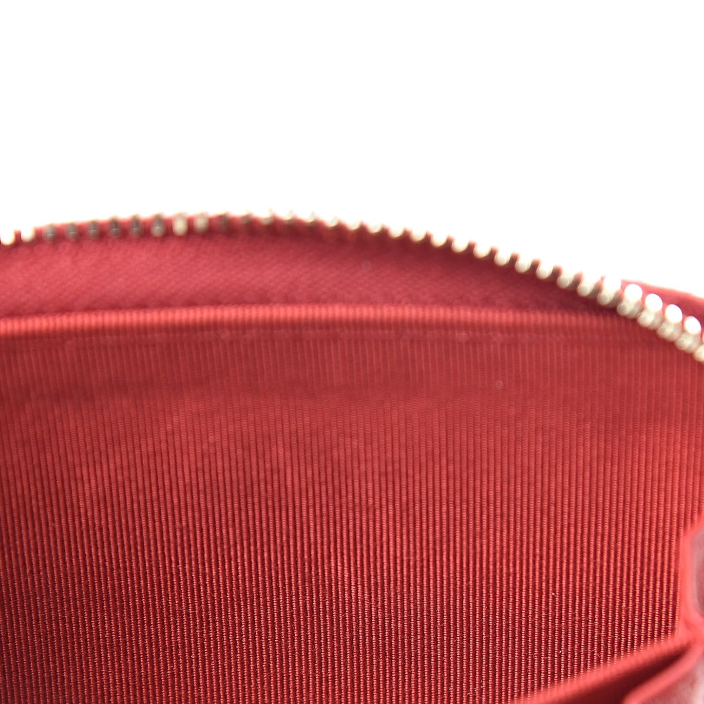 Caviar Quilted Zip Coin Purse Red