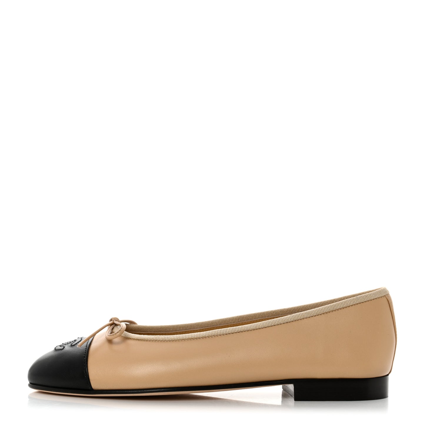 Lambskin Cap Toe CC Ballerina Flats 37 Beige Black