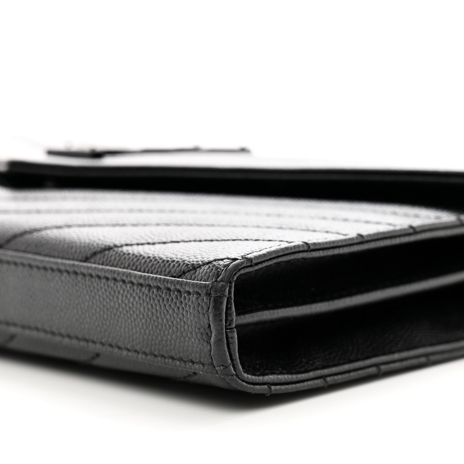 Saint Laurent Grain De Poudre Matelasse Chevron Monogram Monochrome Chain Wallet Black 10 of 11