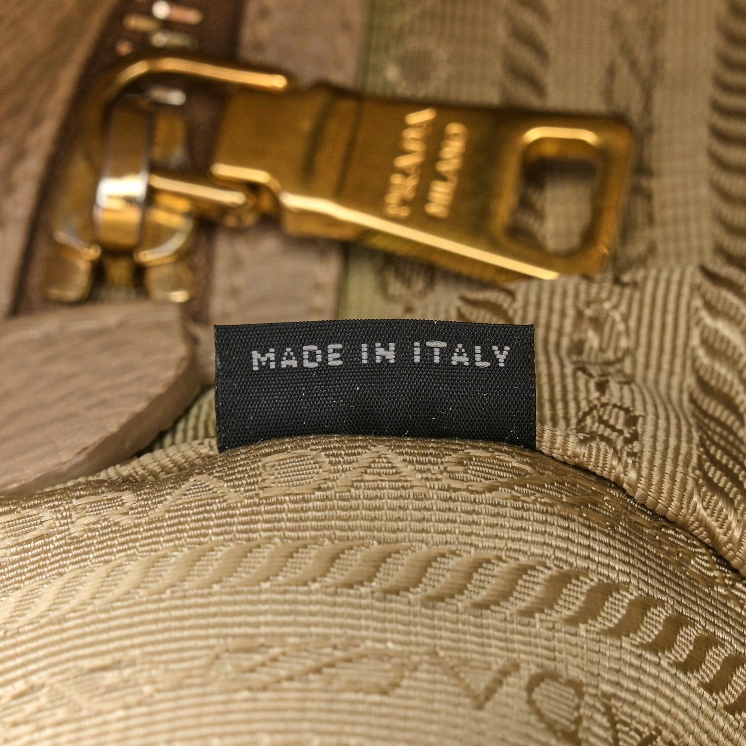 Prada Vitello Daino Shoulder Bag Sabbia 7 of 14