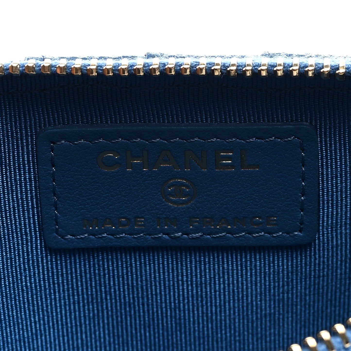 Caviar Quilted Classic Flat Wallet Pouch Blue