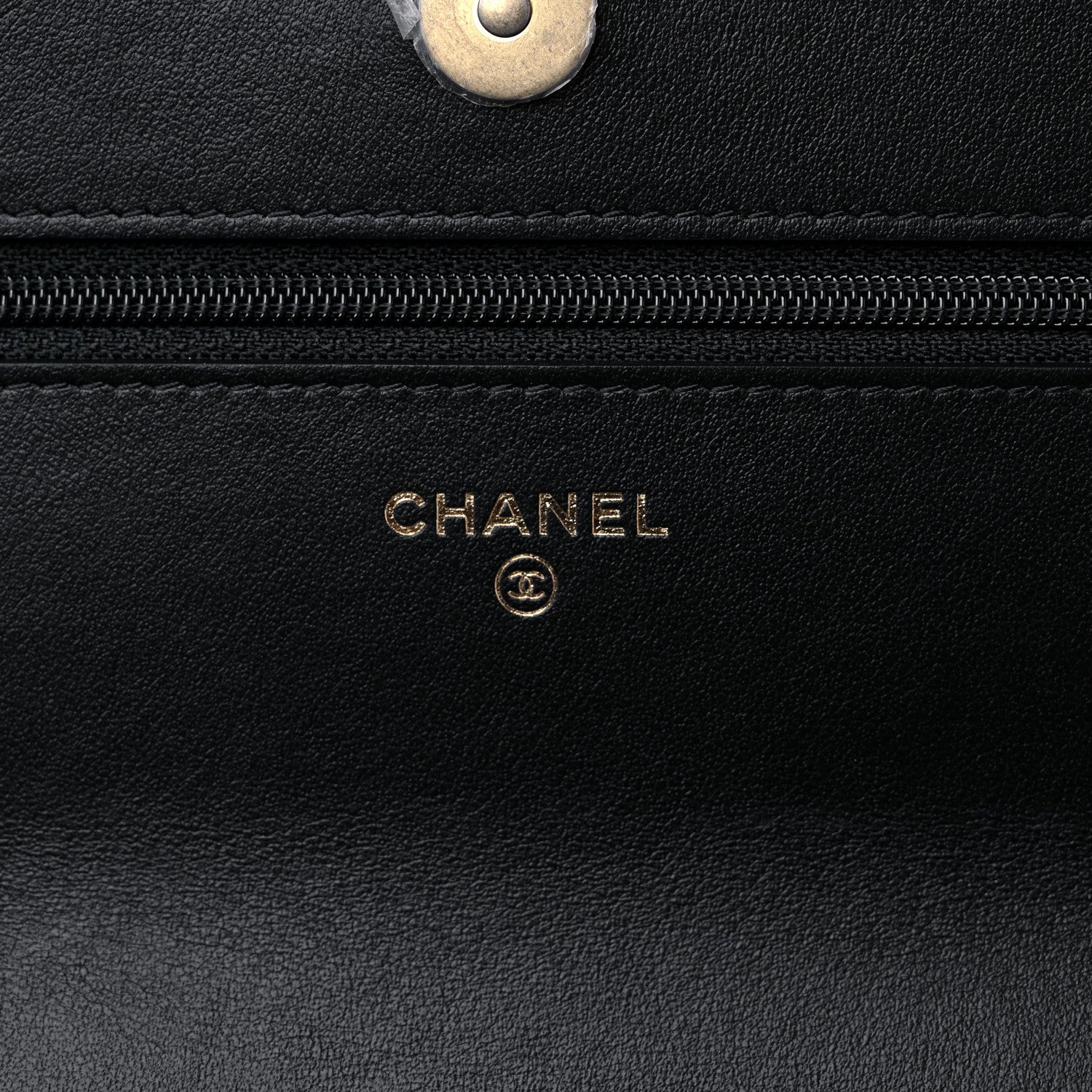 Chanel Tweed Quilted Chanel 19 Wallet On Chain WOC Black White 6 of 11