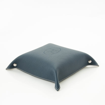 Hermes Taurillon Clemence Mises et Relances GM Change Tray Rouge H Bleu Abysse 3 of 8