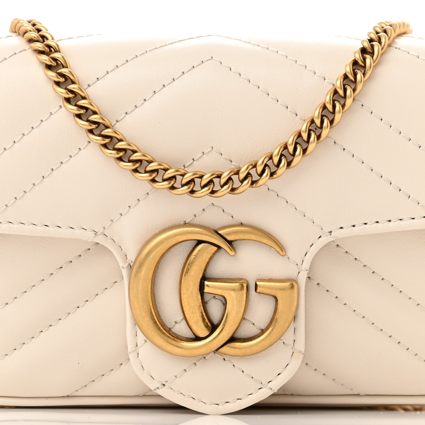 Calfskin Matelasse Super Mini GG Marmont Shoulder Bag White