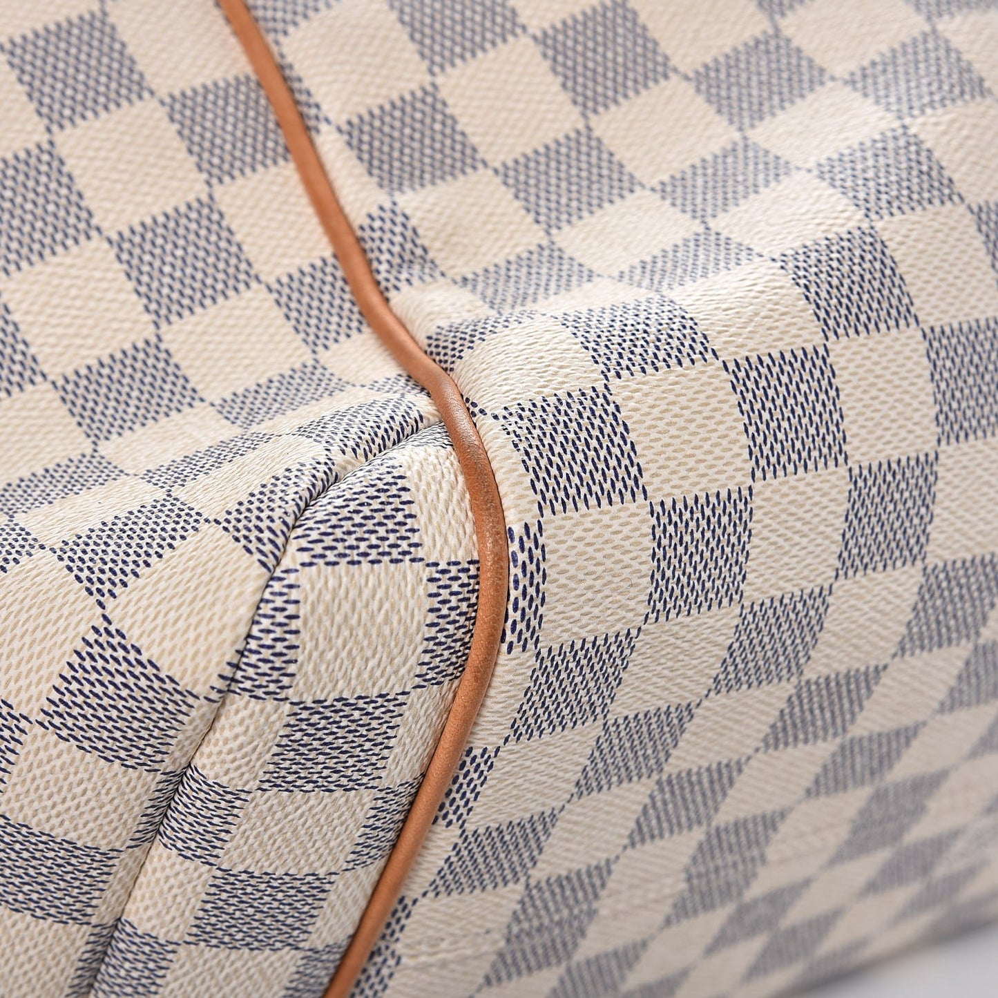 Damier Azur Totally MM