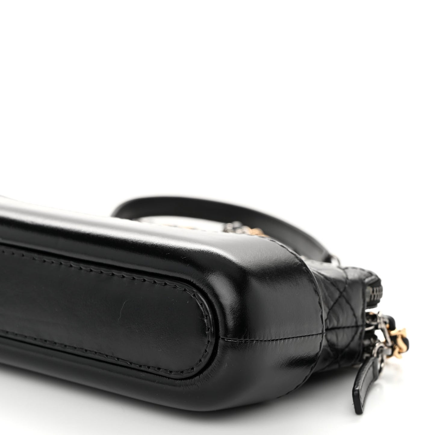Aged Calfskin Quilted Small Gabrielle Clutch With Chain Black