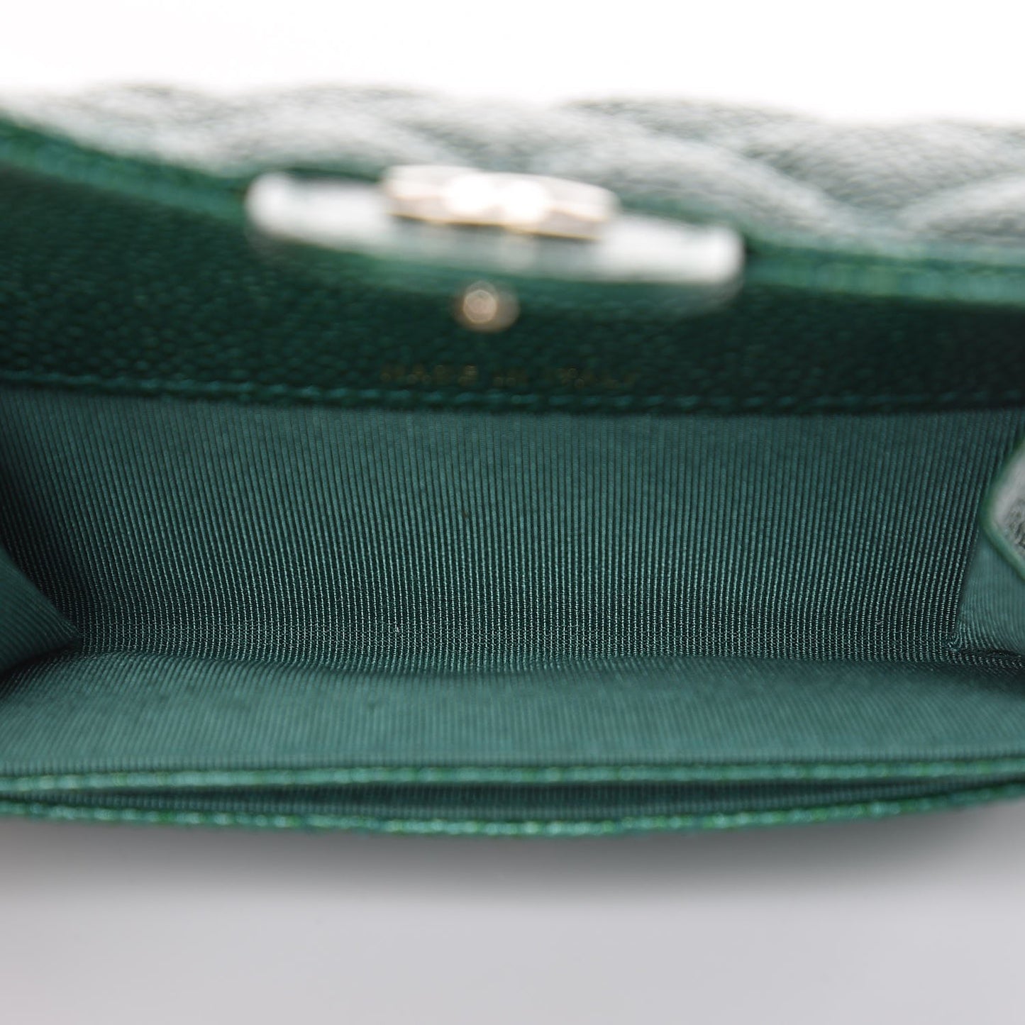 Metallic Caviar Quilted Card Holder Green