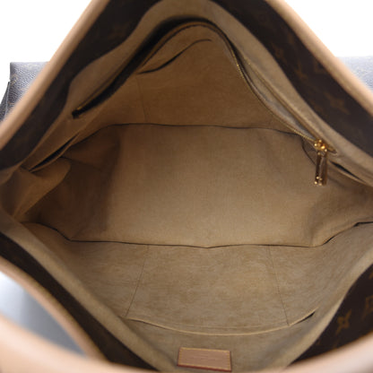 Louis Vuitton Monogram Artsy MM 5 of 11