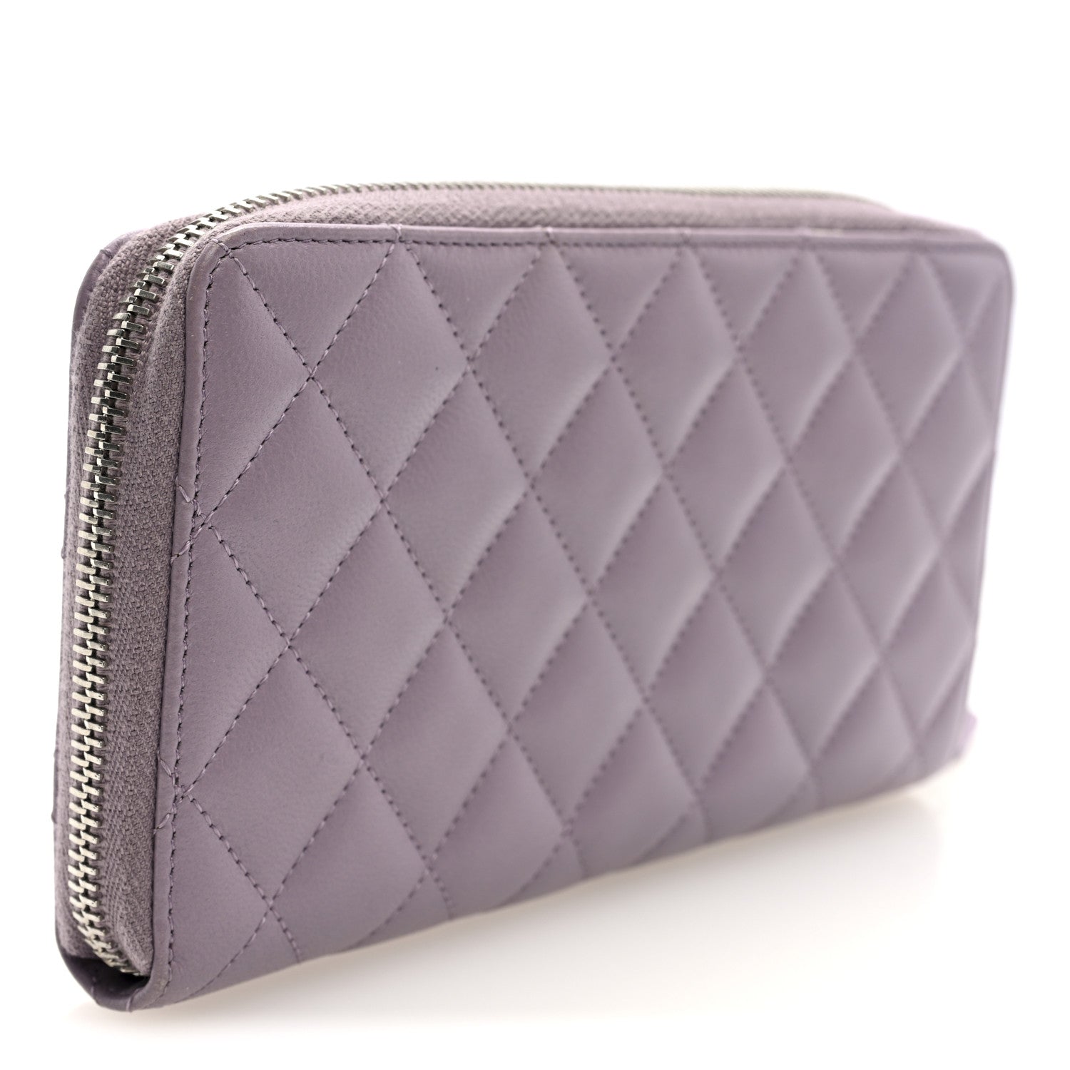 シャネル　ロングウォレット　パープル Chanel Lambskin Quilted Large Gusset Zip Around Wallet Light