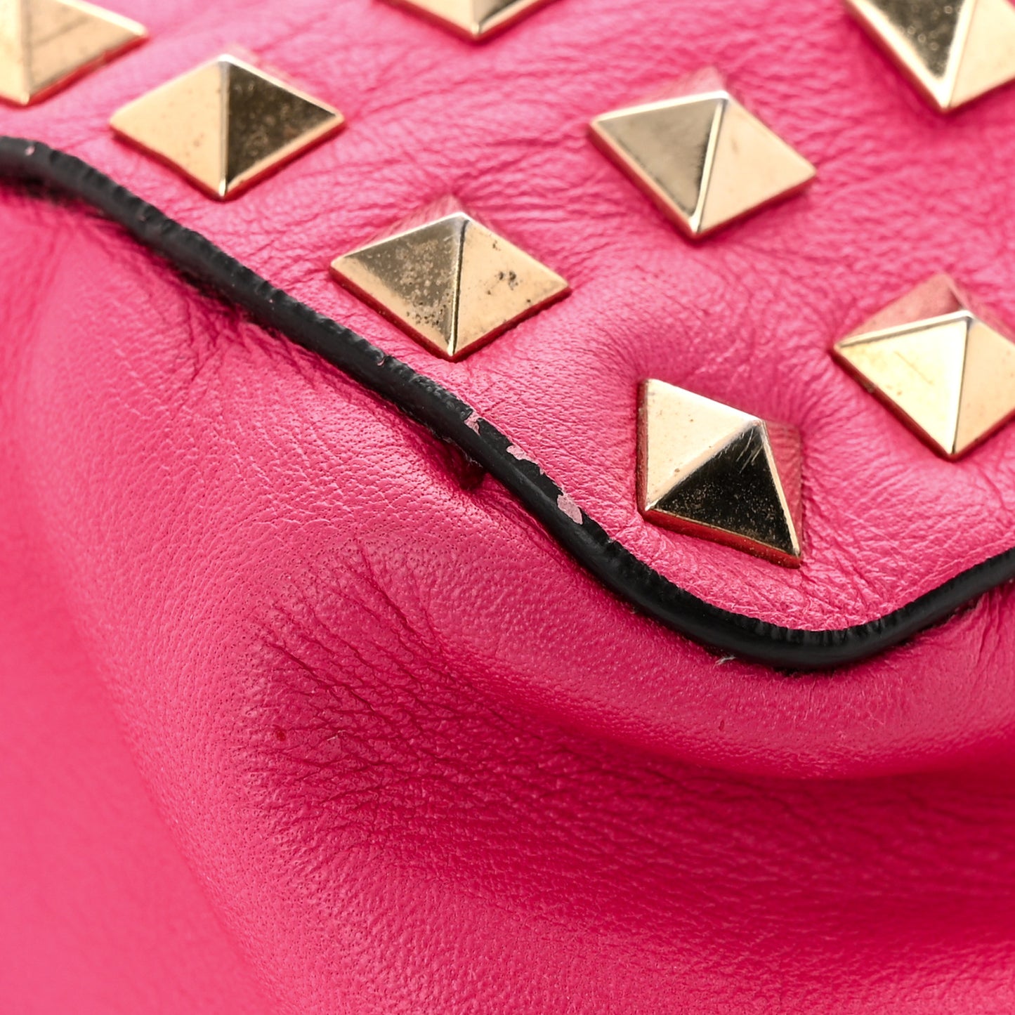 Vitello Medium Rockstud All Over Tote Pop Fuxia