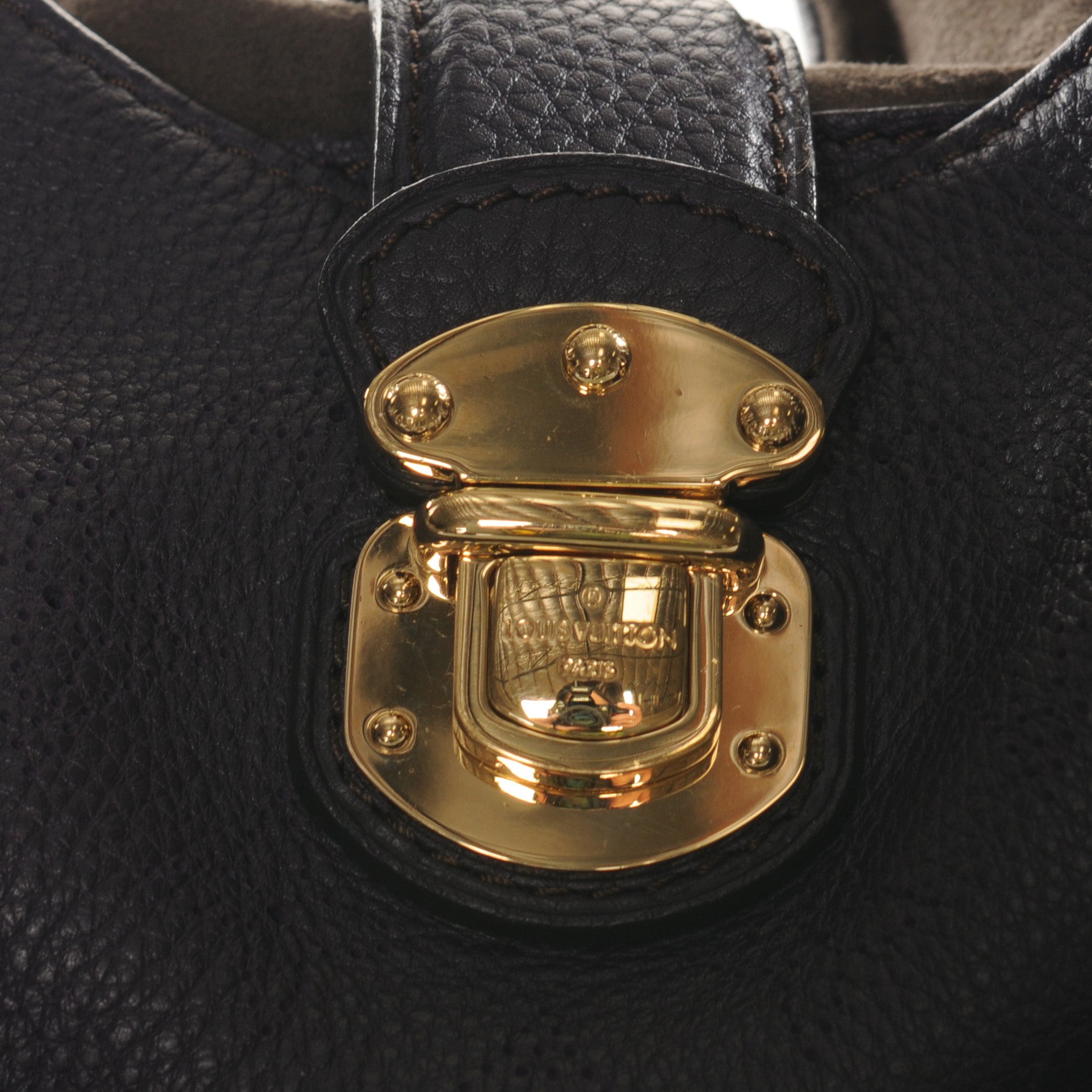 Louis Vuitton Mahina L Oursin 7 of 7