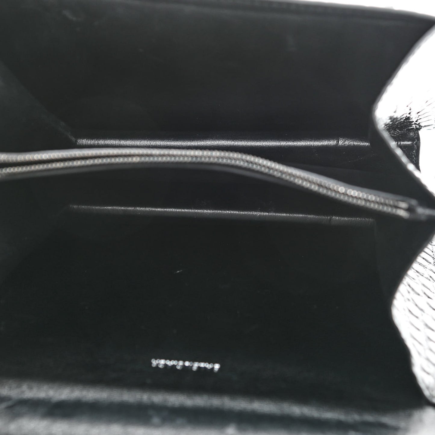 Shiny Calfskin Monochrome Crocodile Embossed S Sharp Chain Shoulder Bag Black