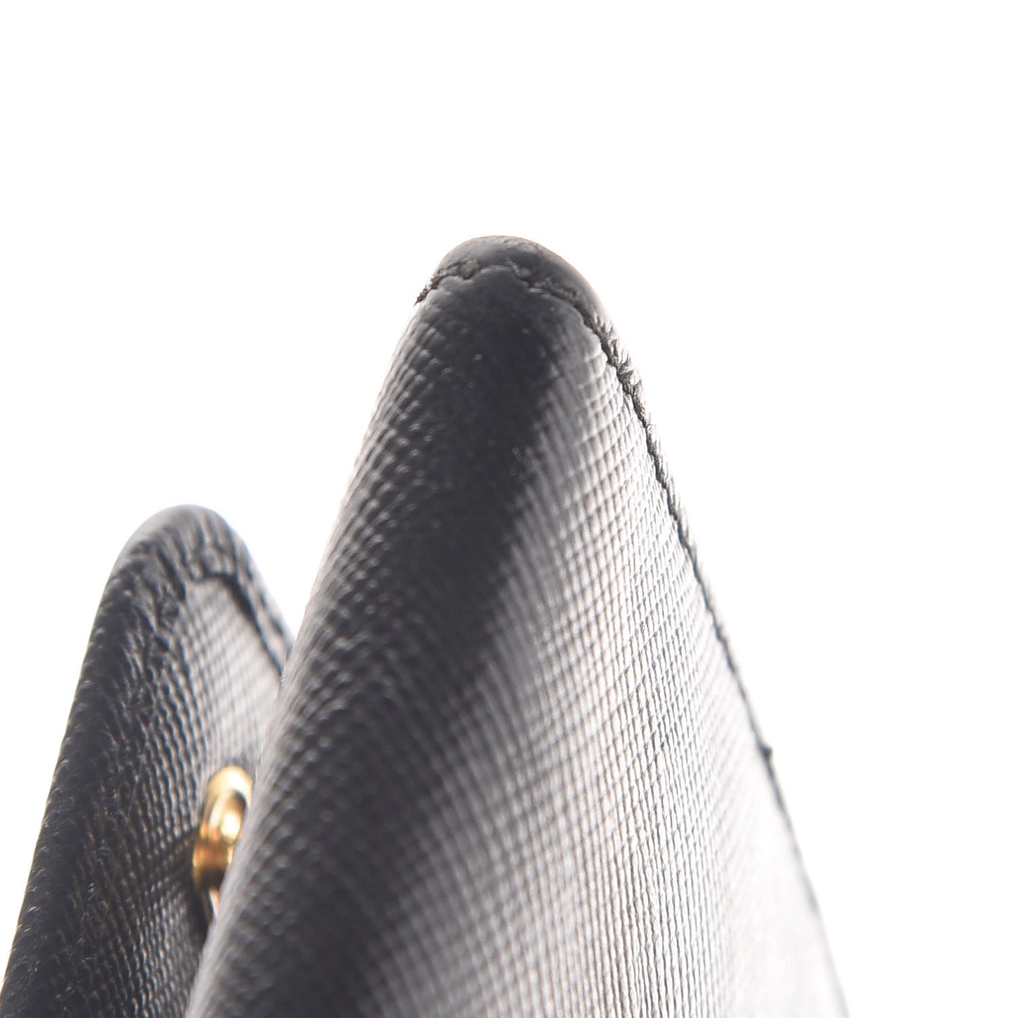 Saffiano Metal Oro Chain Wallet Black