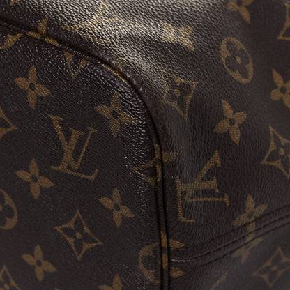 Louis Vuitton Monogram Neverfull MM 10 of 21