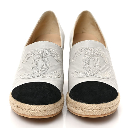 Chanel Lambskin Suede CC Espadrille Wedges 36 White Black 2 of 8
