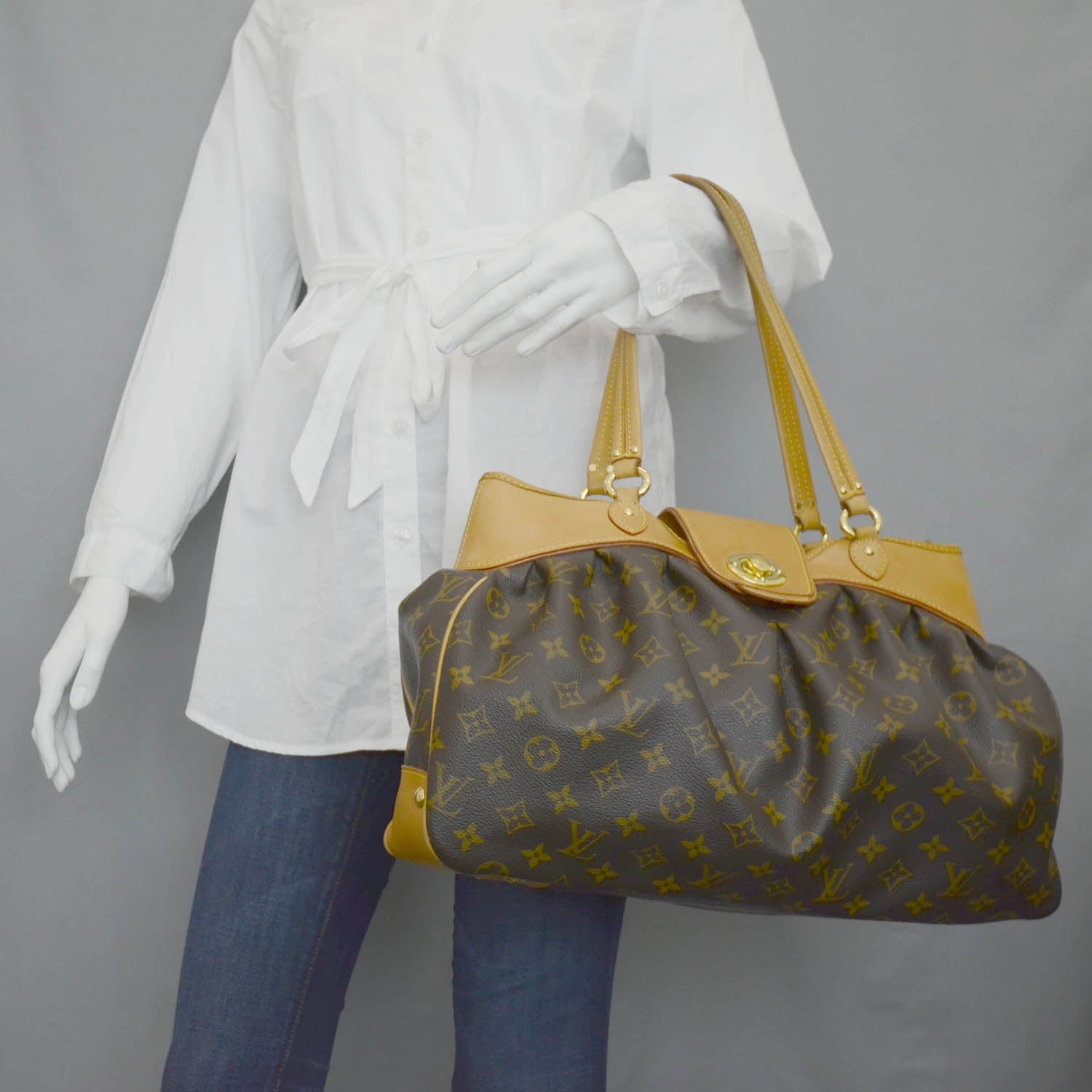 Louis Vuitton Monogram Boetie MM 2 of 12